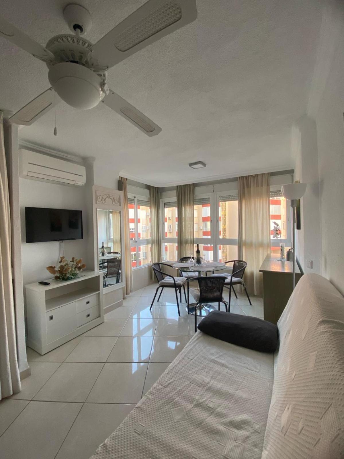 Apartamento Frente Al Mar Торрокс-Коста Экстерьер фото